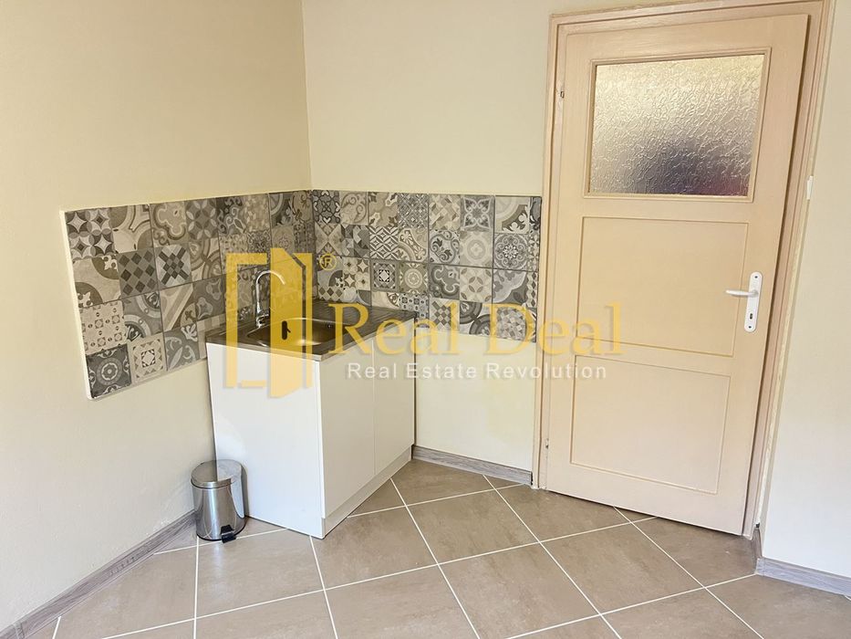 2-стаен в София-Център площ 50 цена 650