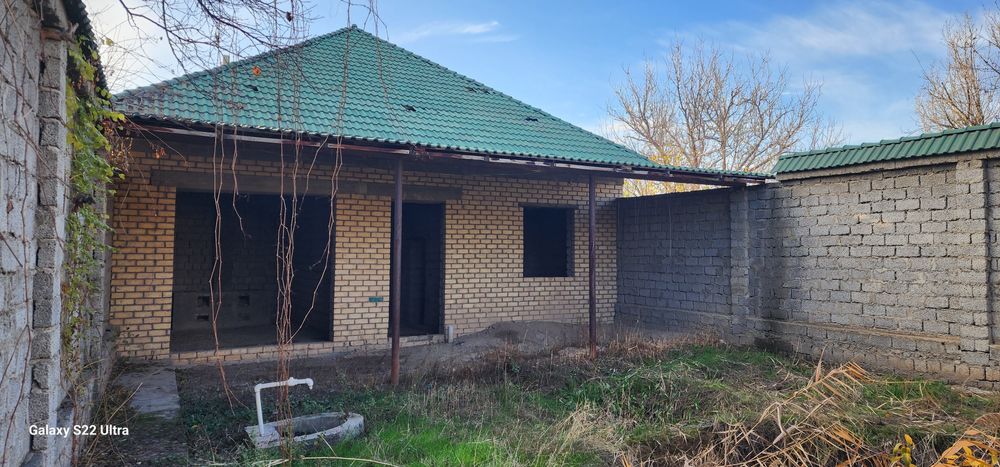 Продается дача не далеко от Ташкента