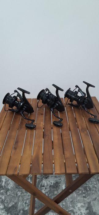 3 Броя Нови макари 14000 Black edition  17+1 лагера
Касти