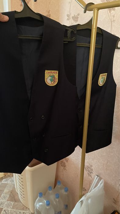 Школьные жилеты