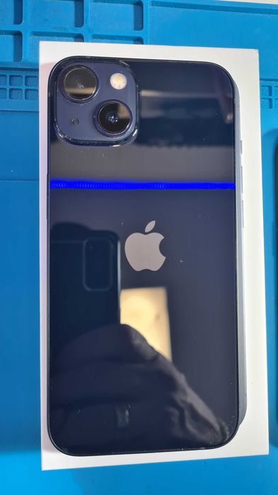 iPhone 13 перфектен 128GB памет 85% батерия с кутия без драскотина