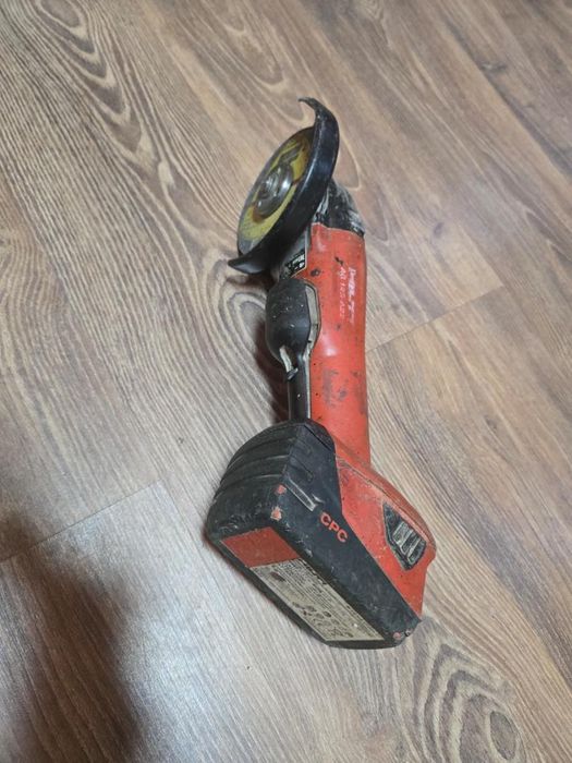 Polizor unghiular Hilti pe acumulator AG 125-A22 -P-