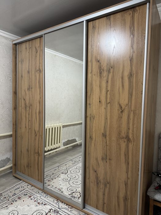 Продам шкаф купе