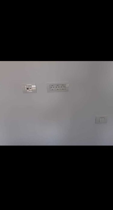 Executam instalati electrice