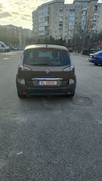 Renault Megane Scenic Bose Edition-1.2tce Euro 6