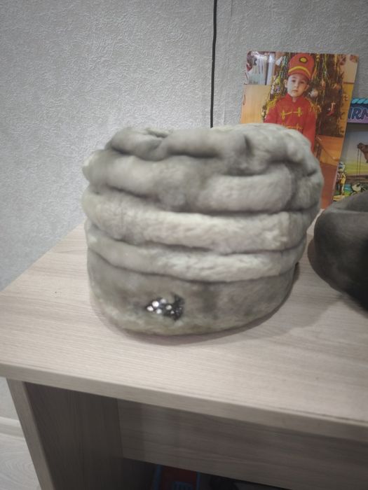 Продам натуральные шапки