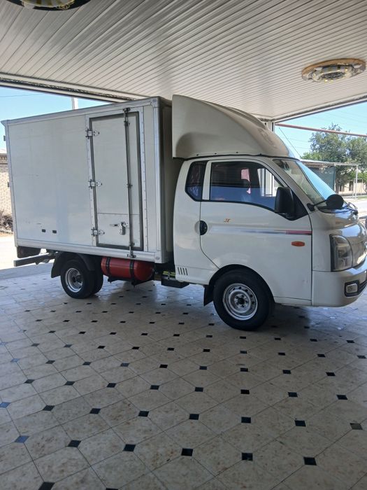 Hyundai.porter.2