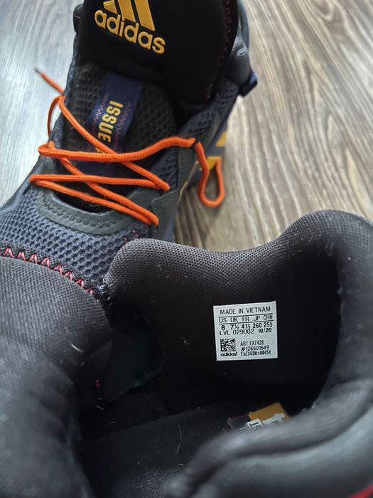 Adidas размер 41,5  / Issue 2