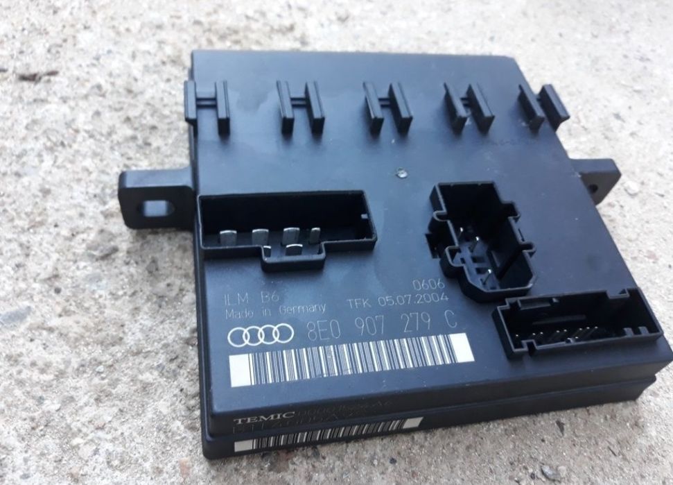 Chiuloasa bloc motor audi a4 b6 1.9tdi 131 cp oglinda mocheta grile