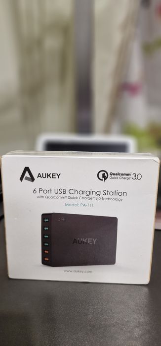 Incarcator de rețea Aukey PA-T11 Quick Charge 3.0