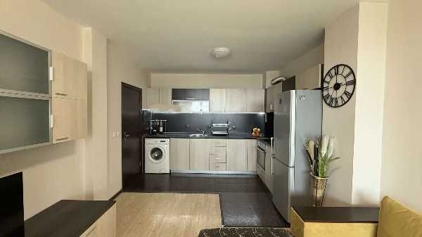 Продава се Двустаен апартамент в Бургас, Меден рудник - зона А - 65 кв.м за 1616 €/кв.м - Снимка #8