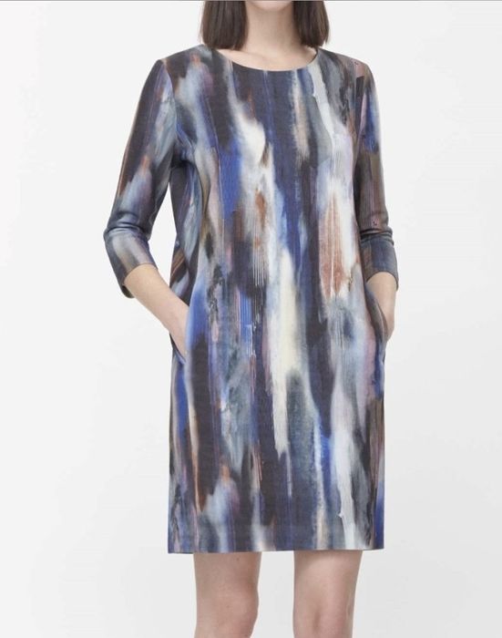 COS рокля в ефектен принт