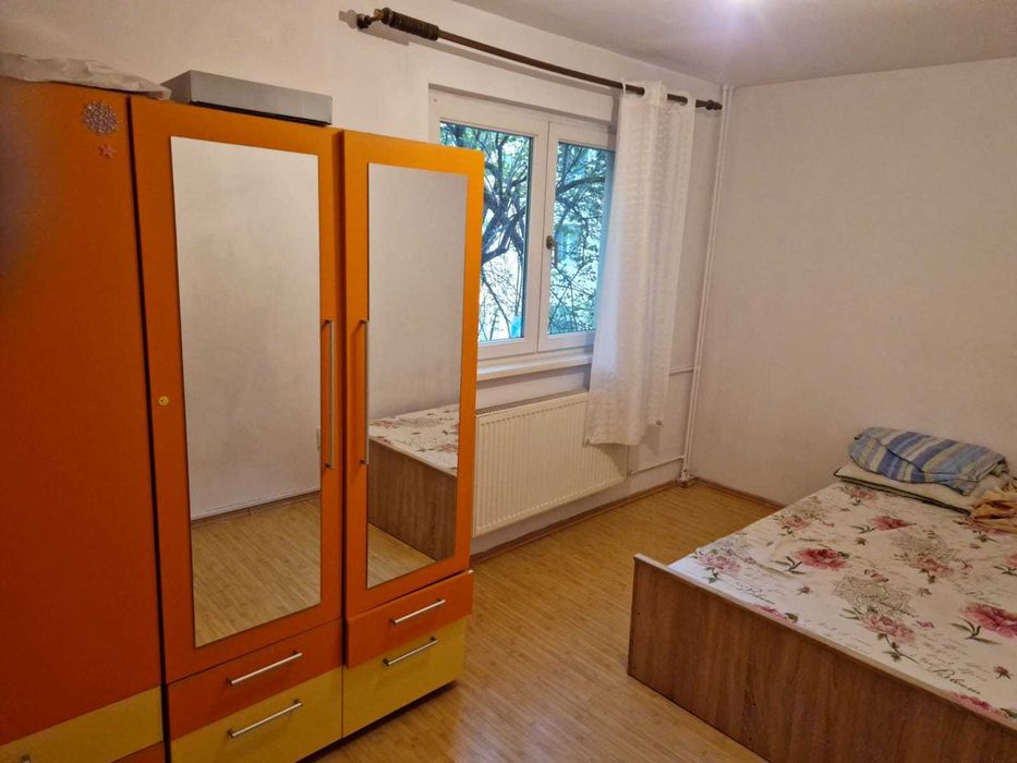 Apartament 3 camere, semidecomandat, zona Spitalul Judetean Timisoara