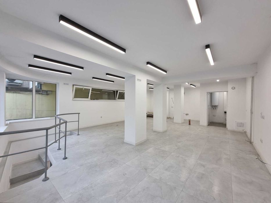 Продава се Магазин в София, Лозенец - 112 кв.м за 2009 €/кв.м - Снимка #2