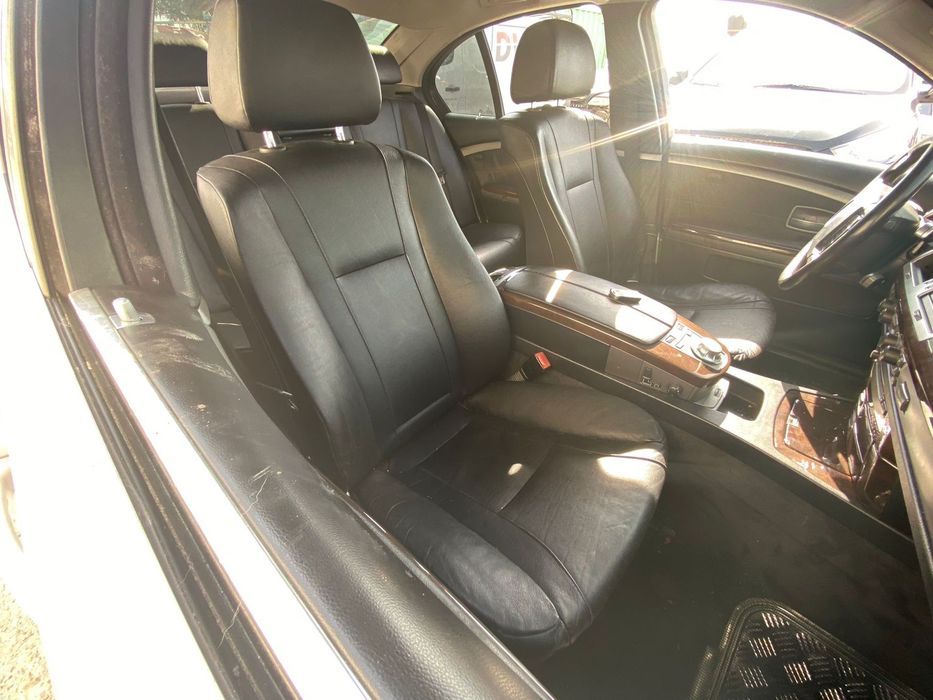 Dezmembrez piese BMW 730 E65 Seria 7