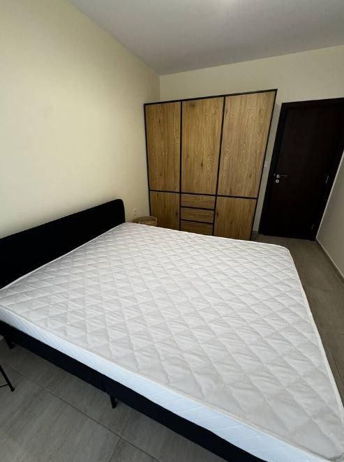 Тристаен апартамент, под наем, кв. Бриз