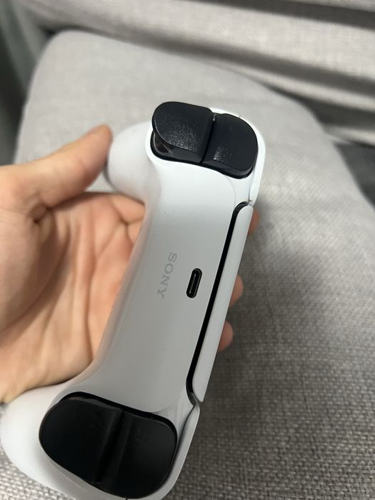 Vand controller maneta ps5 Deva • OLX.ro