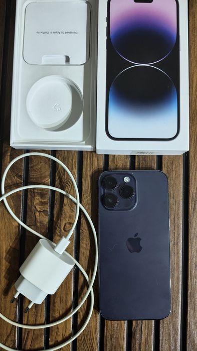 Продам IPhone 14 PRO MAX.