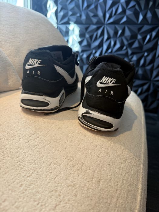 NIKE AIR MAX COMMAND ( маратонки Найк) - намалена цена