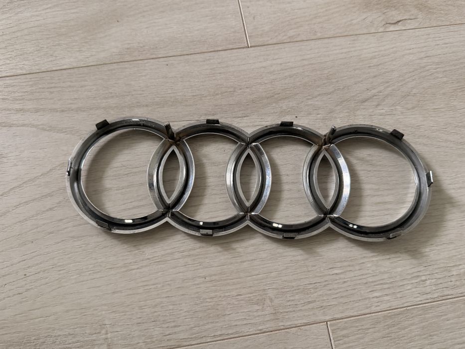 Sigla Audi OE A6 A7 A8 Q2 Q8 RSQ8 RS6 RS7