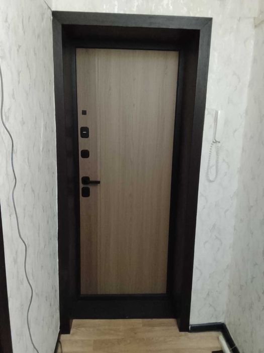 Продам 2-х комнатную  - район парка Достык, ДК «Горняк»
