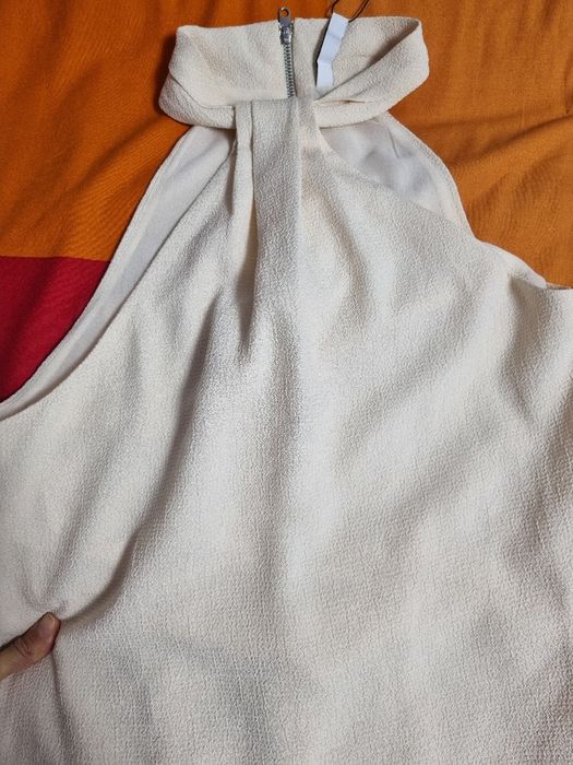 Rochita de vara noua culoarea bej
