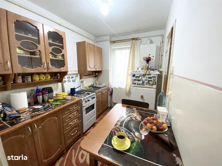 Apartament 2 camere de vânzare, zona Rahovei
