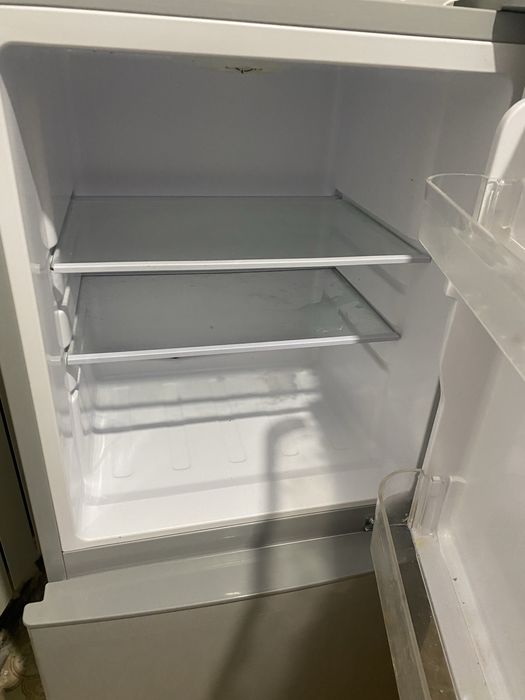 Продам холодильник leadbros