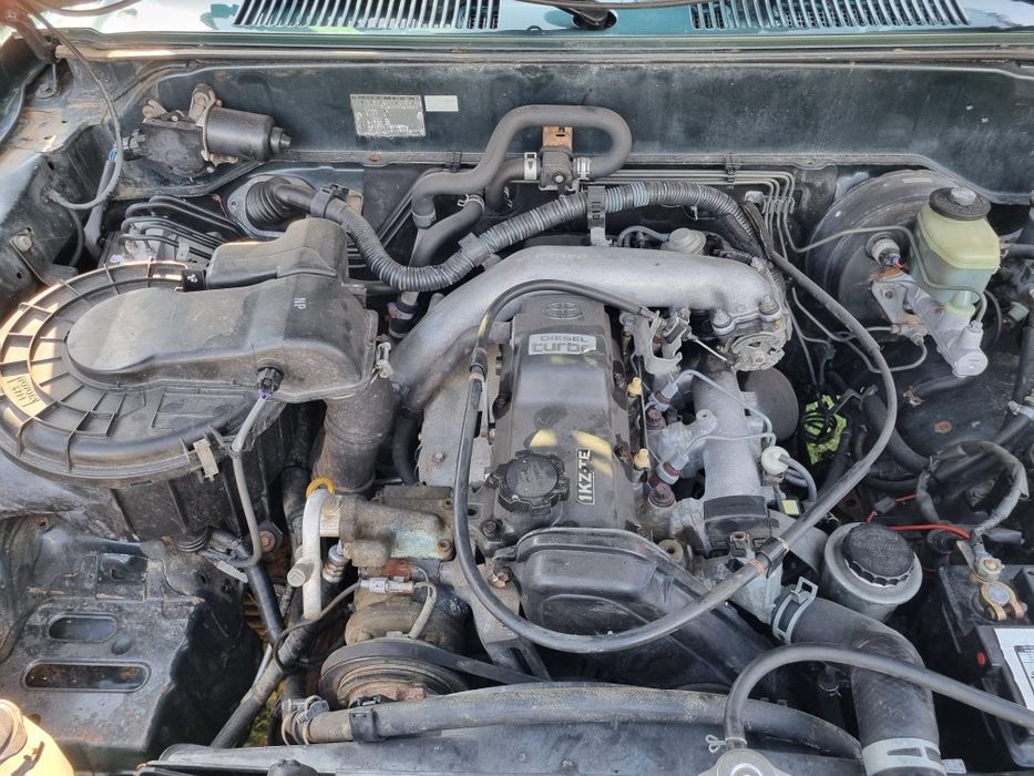 Vand UTILITARĂ Toyota Land Cruiser J 95