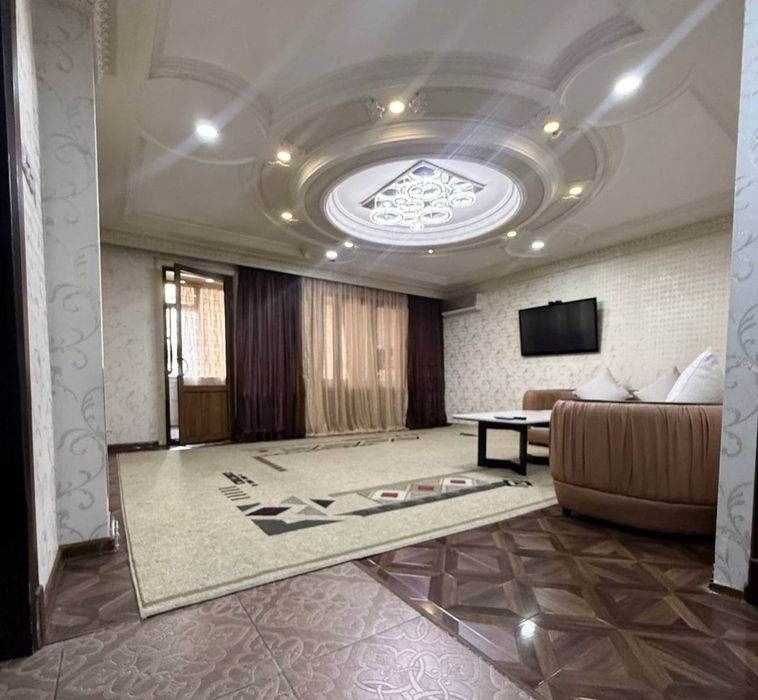 Срочно Продаётся Ракат 3/1/4 с мебелью техникой ремонт средний !