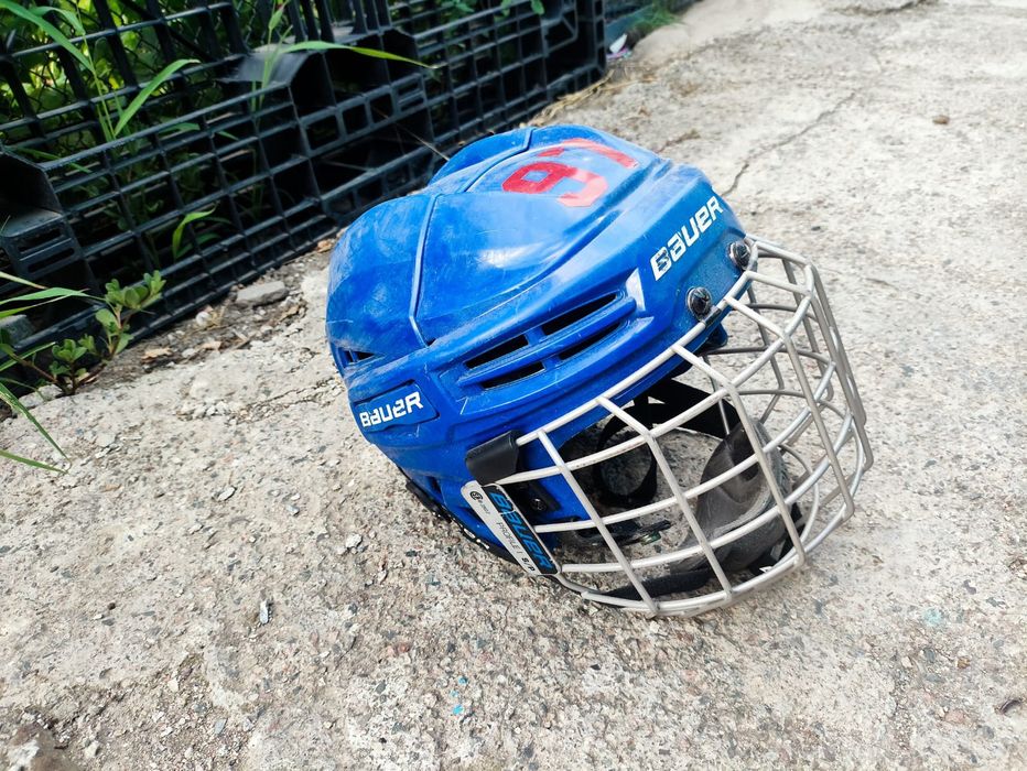 Хоккейный шлем Bauer