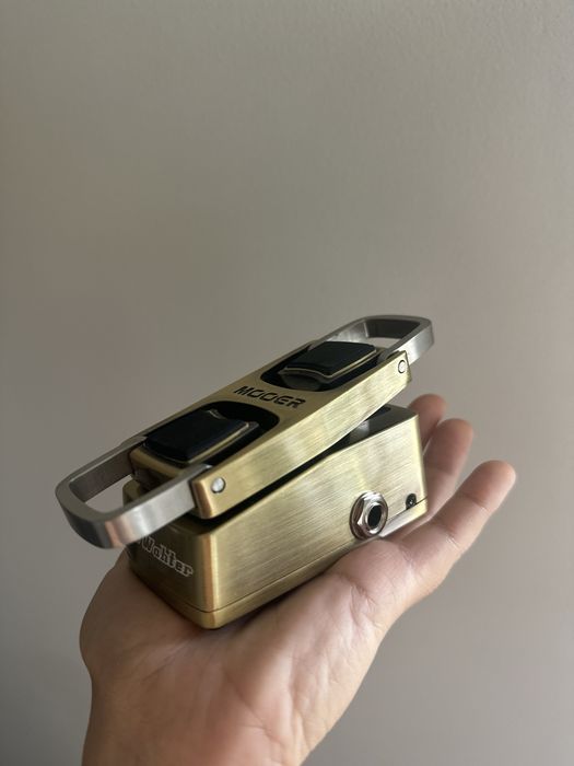 Mooer wahter гитарная/басовая педаль