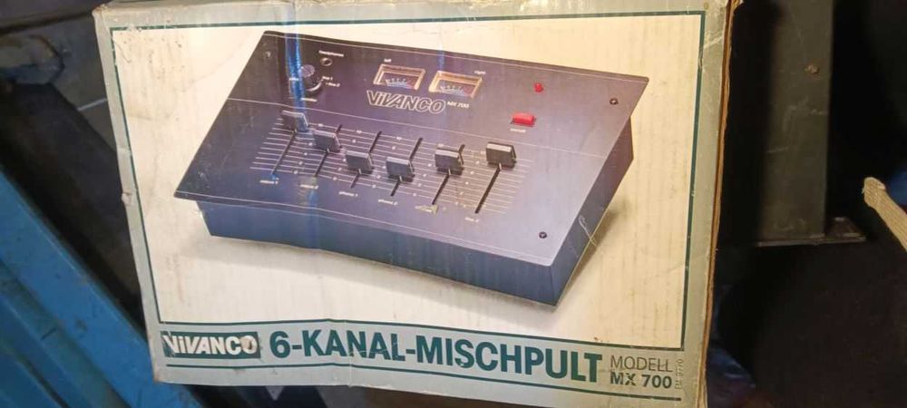 Миксер, смесител, мишпулт професионален, вградени ефекти и еквилайзер