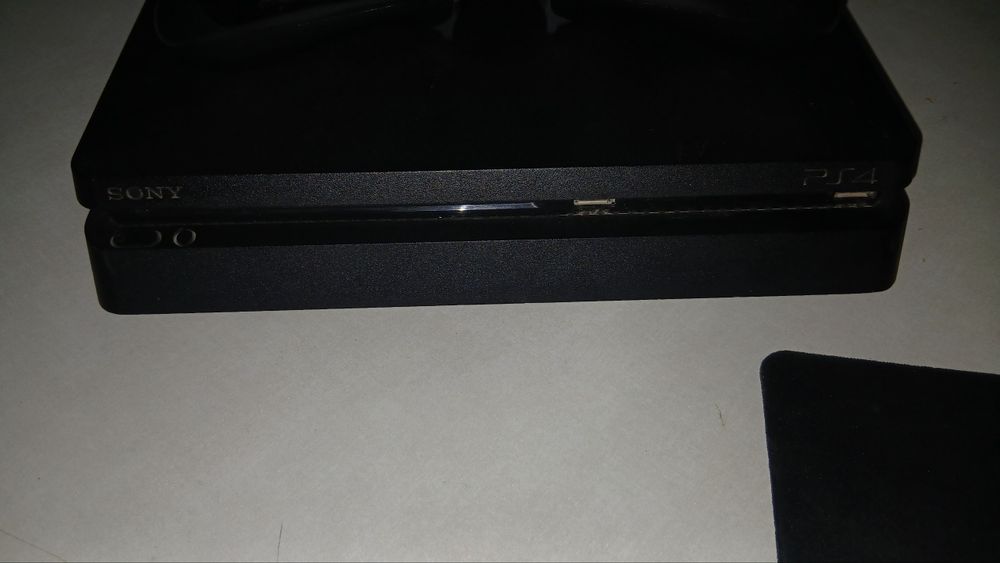 Playstation 4 SLIM 500GB