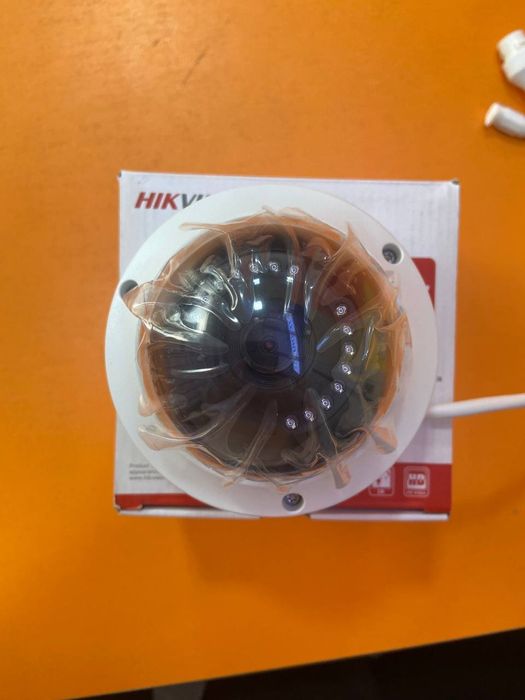Продается IP камера HIKVISION