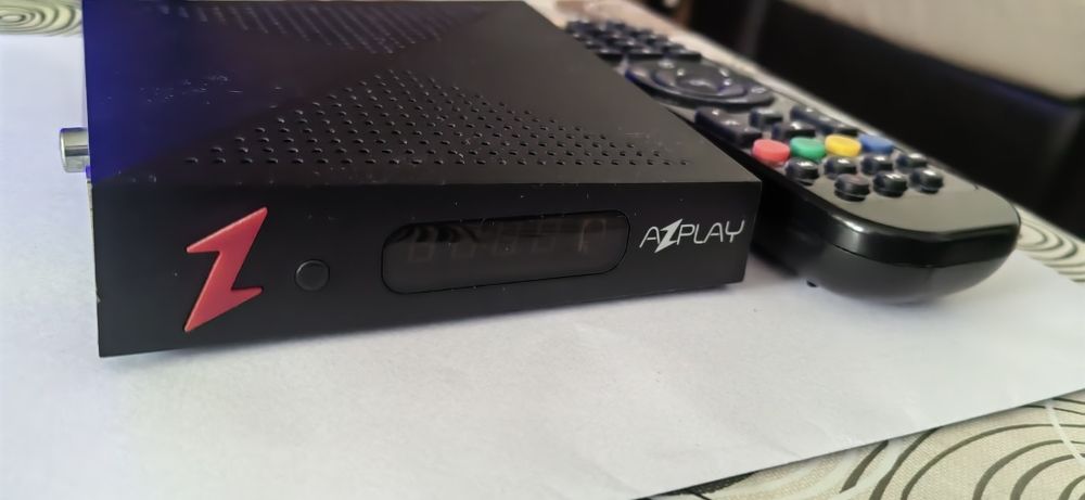**Azplay tv box**