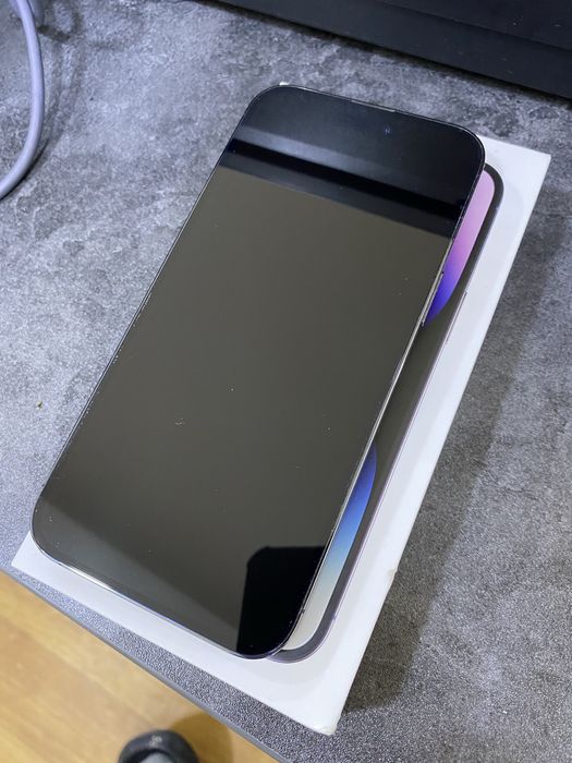 Iphone 14 pro max в идеальном состаянии каробка документ