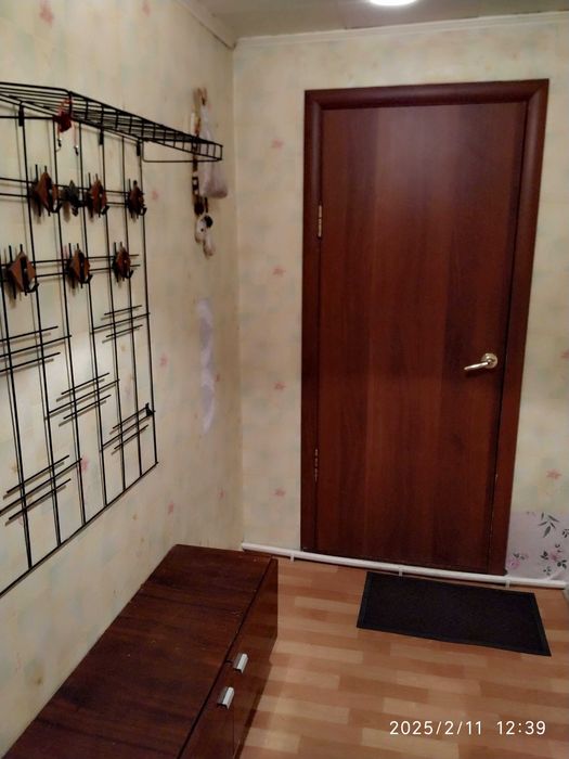 Сдам дом во дворе.