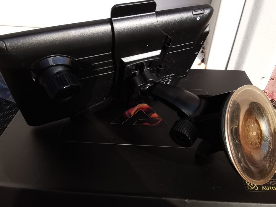 Vând navigatie cu carplay și android auto