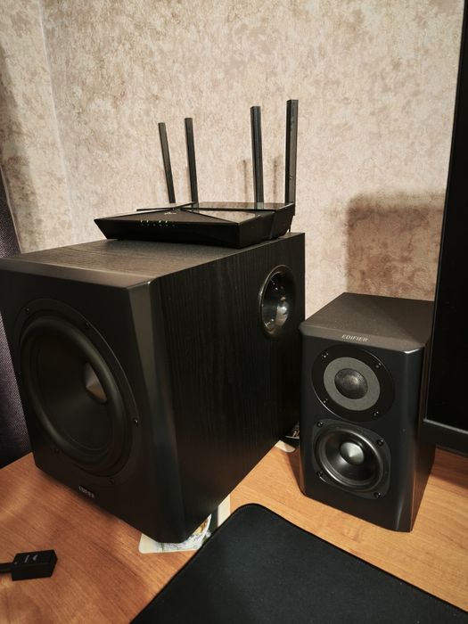 Акустическая система 2.1 Edifier S351DB