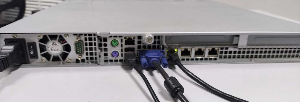 Сервер Asus RS300-E7/PS4 (б/у)