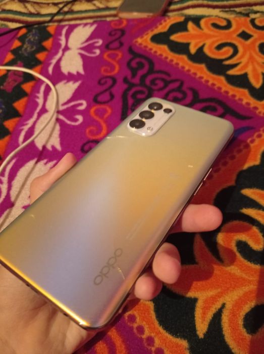Oppo Reno 5 Субфлагман