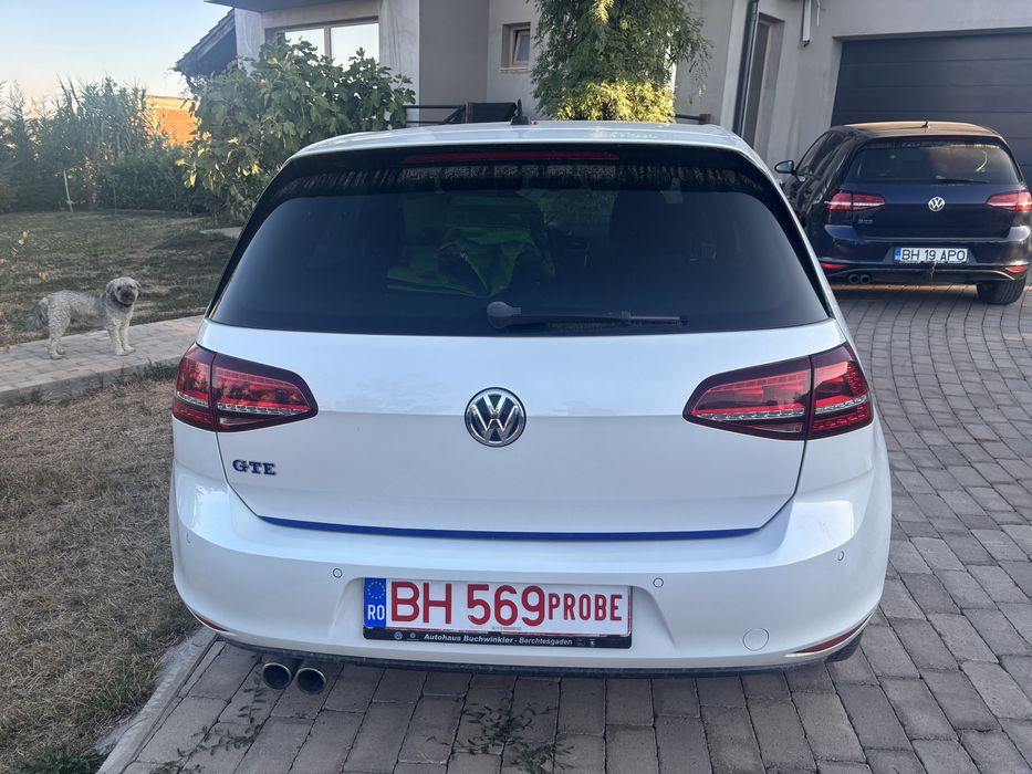 VOLKSWAGEN e-Golf 2015 — imagine 4