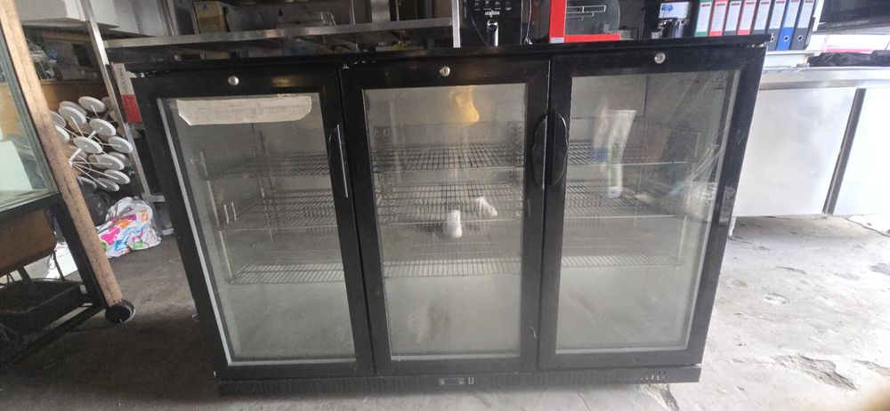 Horeca  Masa rece Linie autoservire Vitrina frigorifica