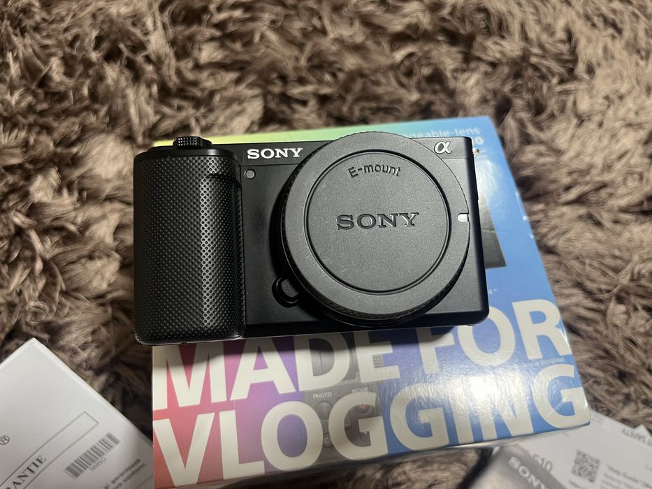 Body Sony ZV-E10 (Negru) - Impecabil