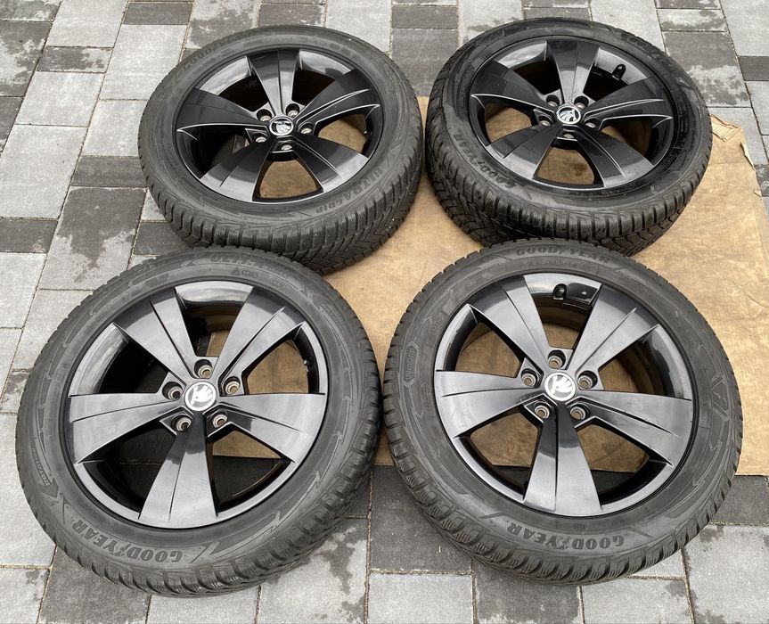 Roti iarna 17 Skoda Superb 215/55R17 Good Year DOT2022