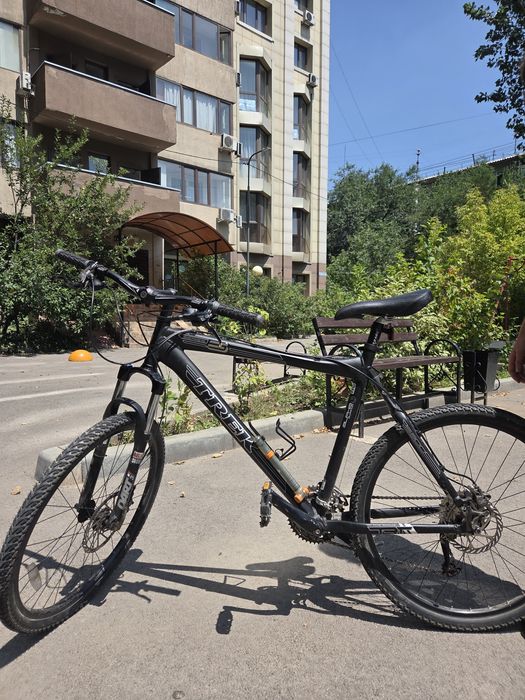 Продам велосипед treck