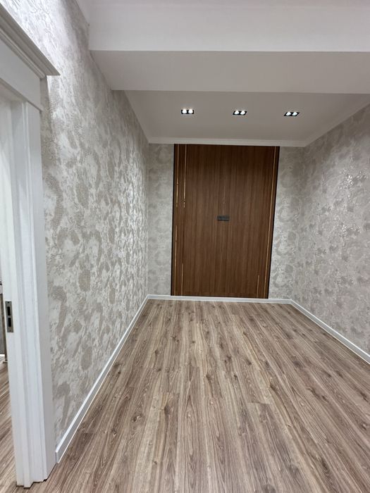 Замона 5/3-4/4 150 м2 дуплекс, евроремонт