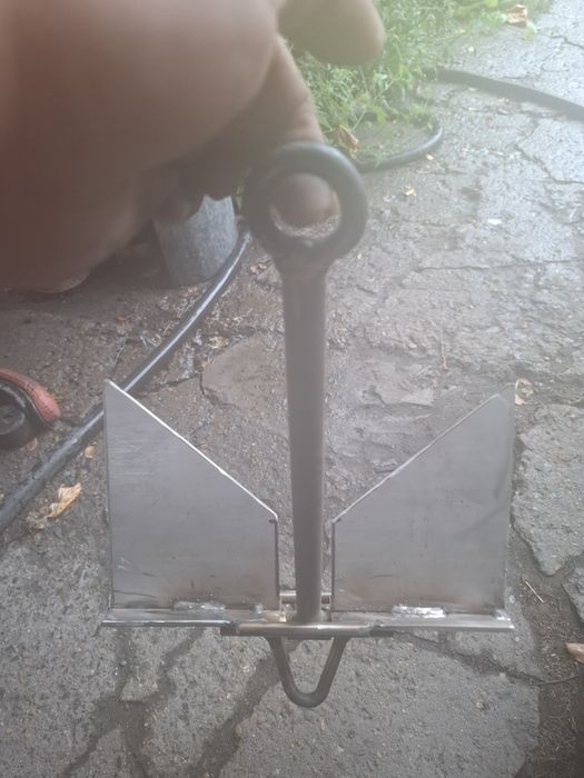 Продам якорь якорь