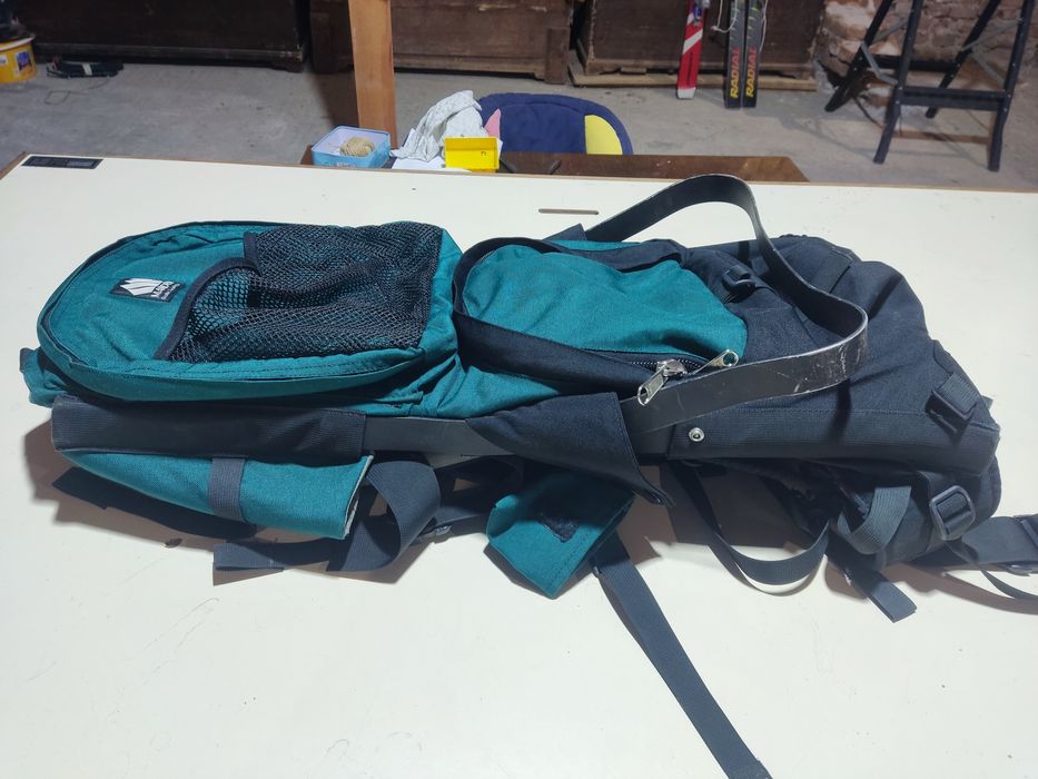 Раница за носене на дете в планина до 25кг